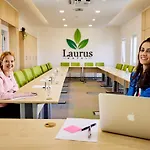 Motel Laurus Airport Tuzla 3*