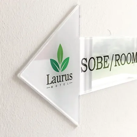 Motel Hotel Laurus Near Tuzla Airport